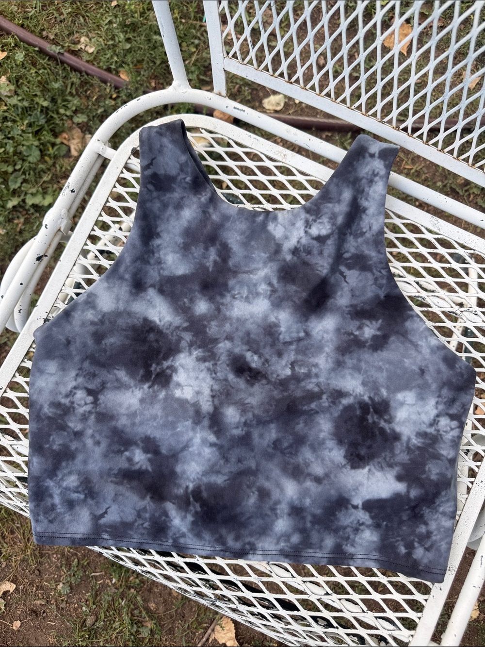 Athleta crop top built in bra